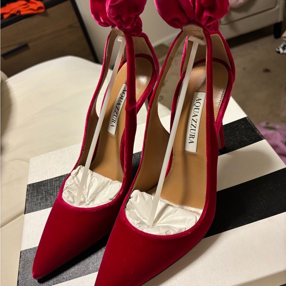 Pink Aquazzura Bow Pumps - Picture 2 of 4